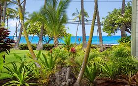 Kona Islander Hotel